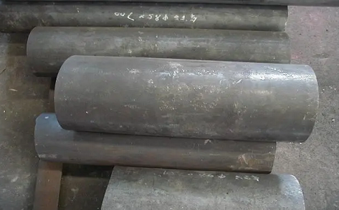 郴州某家制造公司采购2/3高低齿硬质合金带锯条锯切尺寸500mm，面积1963c㎡表面硬化钢